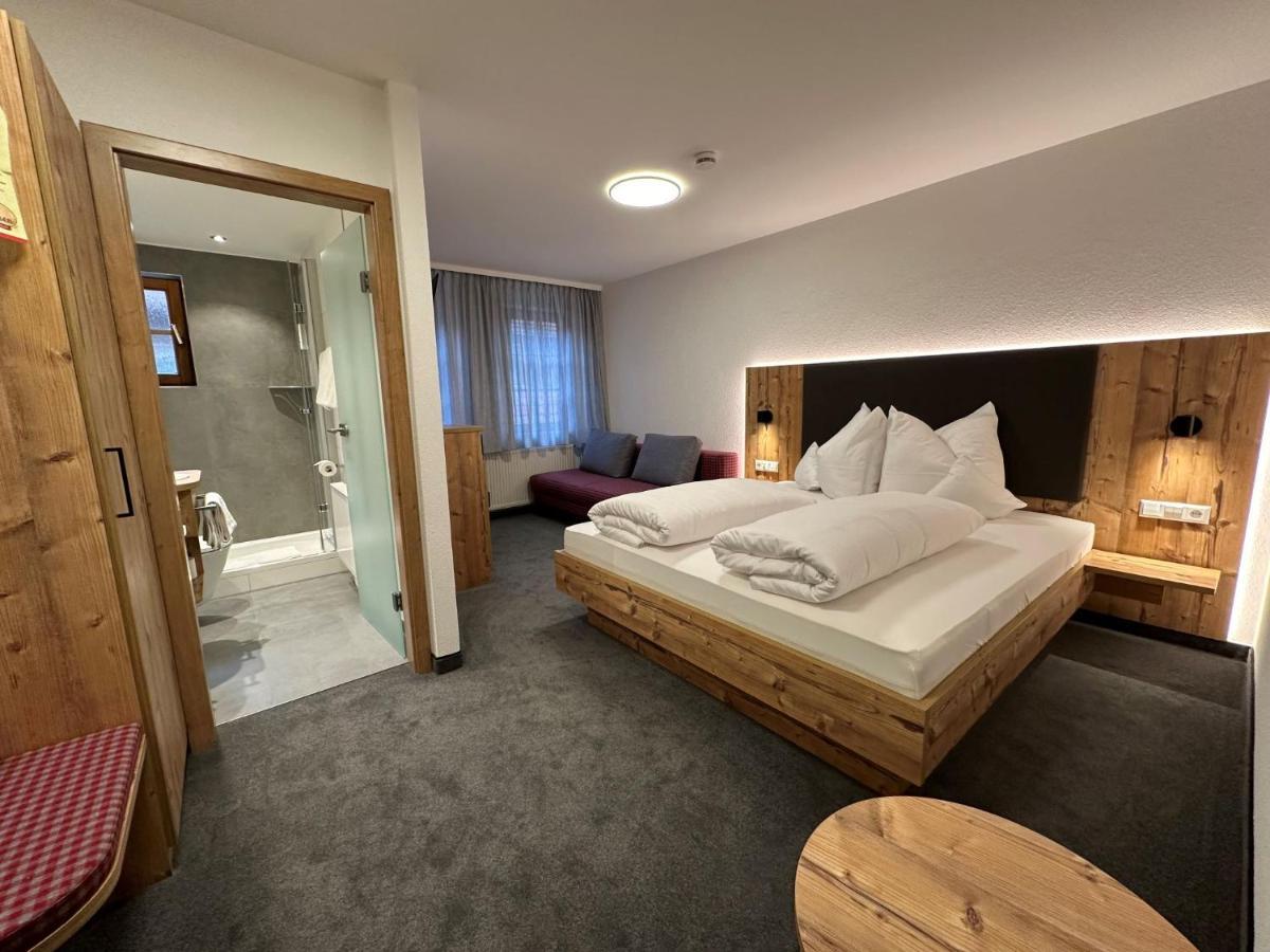 Hotel Ochsen Ammerbuch Екстериор снимка